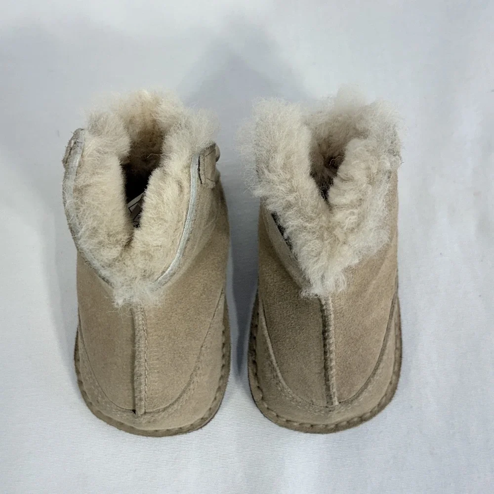UGG Jesse Suede Sheepskin Boots Chestnut Tan Lace Back Infant Size S 2/3 5206